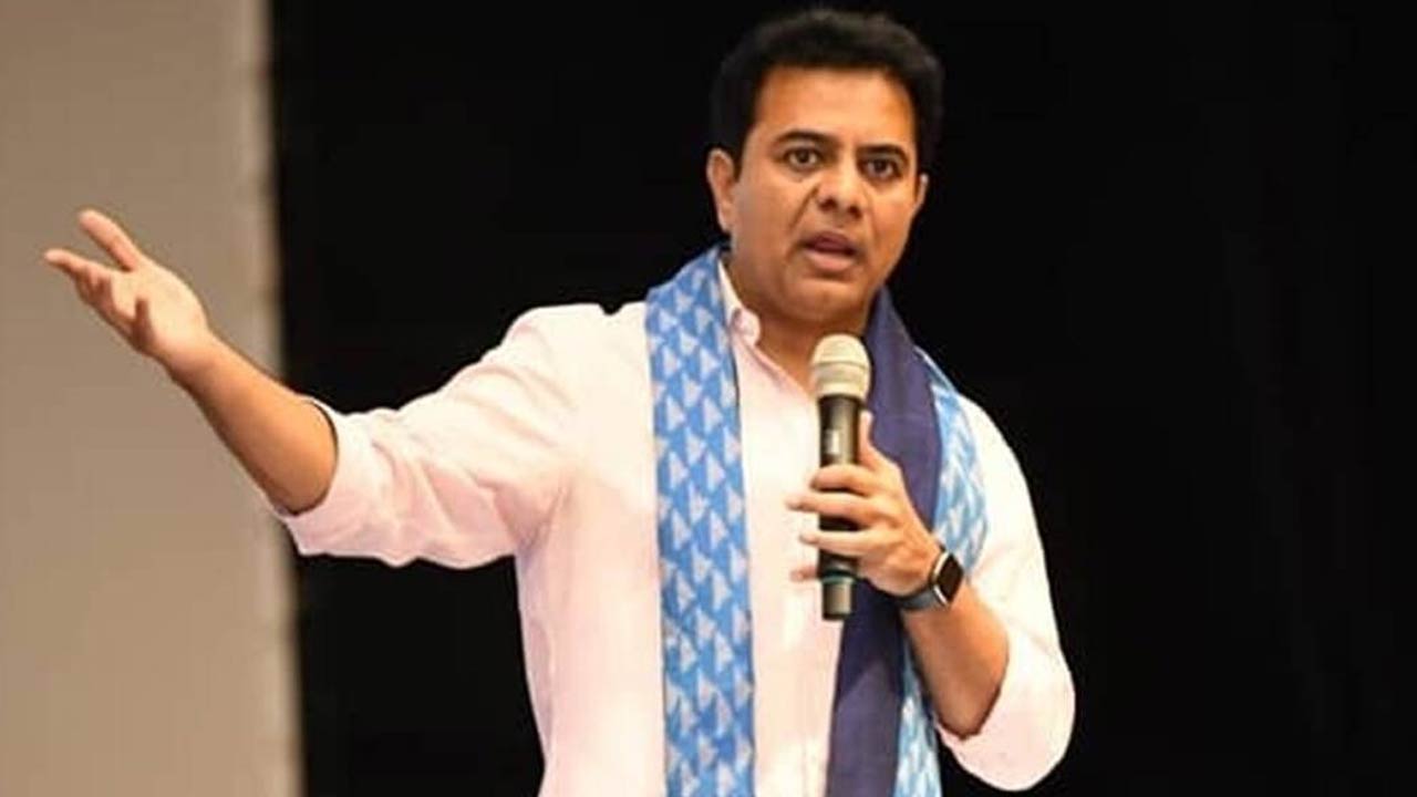 KTR: నా పేరుతో కొట్టుకు చావండి అని ఏ దేవుడు చెప్పాడు..? నా దృష్టిలో అమ్మే నా దేవత..!