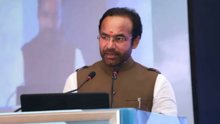 Kishan Reddy : 15 మంత్రిత్వ శాఖలు కల్వకుంట్ల గుప్పిట్లో ఉన్నాయి