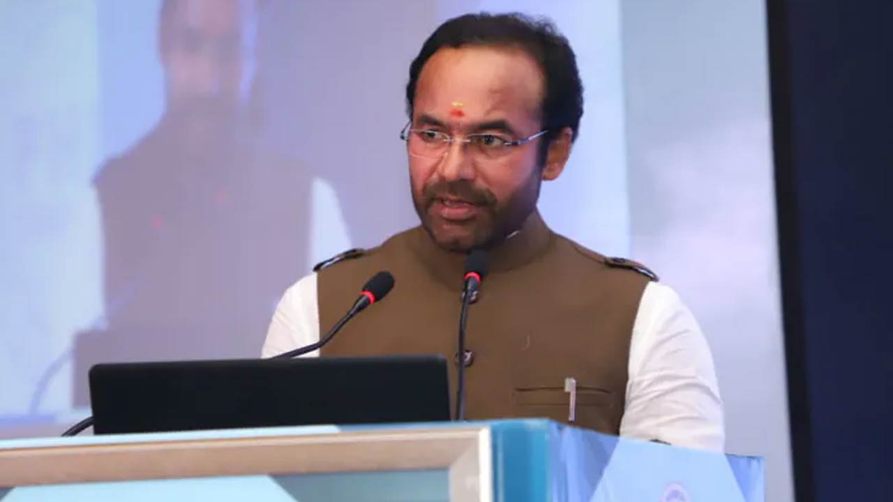 Kishan Reddy : కేంద్ర నిధులు ఇచ్చింది నిజం కాదా..?