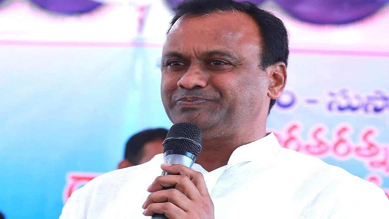 Komatireddy Rajgopal Reddy : కోమటిరెడ్డి రాజగోపాల్‌ రెడ్డి రాజీనామా..