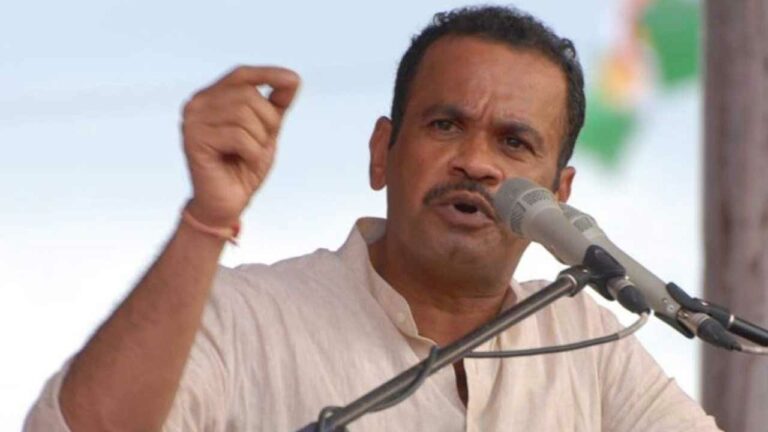 Komatireddy Venkat Reddy : పదవుల కోసం వెంట పడేవాన్ని కాదు.. నాకు బెస్ట్ ఎంపీ అవార్డు వస్తది