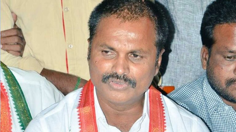 Kumbham Anil Kumar Reddy : ఎన్నికలు వస్తున్నాయని కేసీఆర్‌కు పెన్షన్లు గుర్తుకు వచ్చాయి