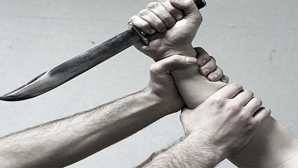 Man Stabbed Over Bill