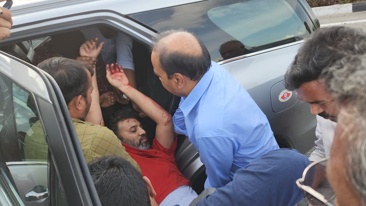 Mp Ranjithreddy Humanity: మరోసారి మానవత్వం చాటుకున్న ఎంపీ రంజిత్ రెడ్డి