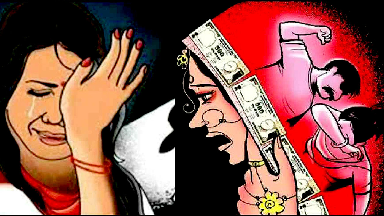 Naked Bath for Wife: వ్యాపారంలో లాభాలు వస్తాయన్నాడు.. అందరిముందు భార్యను అలా..!