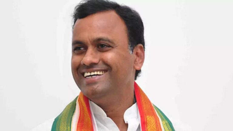 Raj Gopal Reddy: నా రాజీనామా దెబ్బకు రాష్ట్రంలో 10లక్షల మందికి పెన్షన్స్ వచ్చాయి..!