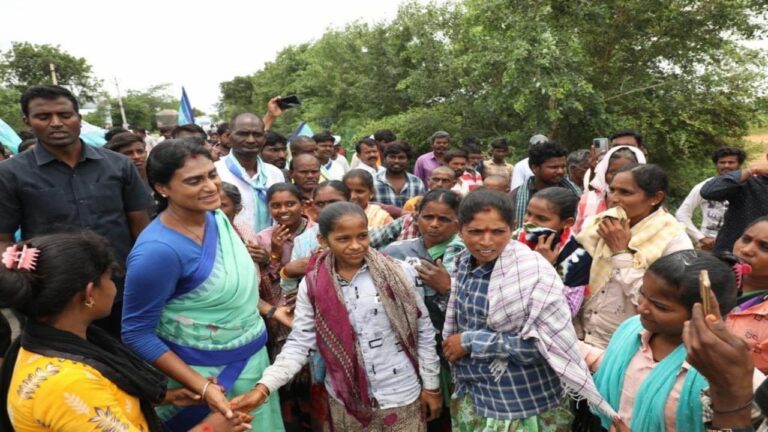 Ys Sharmila: ఉప ఎన్నికలతో అభివృద్ధా? …సిగ్గుచేటు