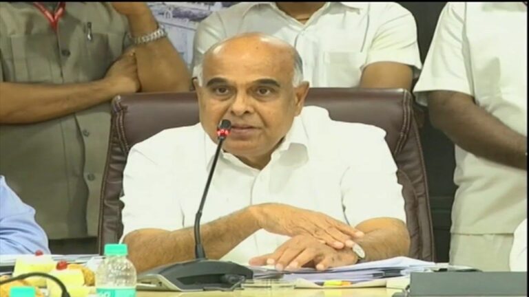 Transco, Genco CMD PrabhakarRao: కేంద్ర ప్రభుత్వం ఇలా చేయడం దారుణం