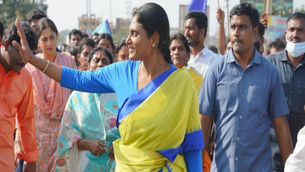 YS Sharmila Padayatra: ఎల్లుండి నుంచి వైఎస్‌ షర్మిల పాదయాత్ర పునఃప్రారంభం