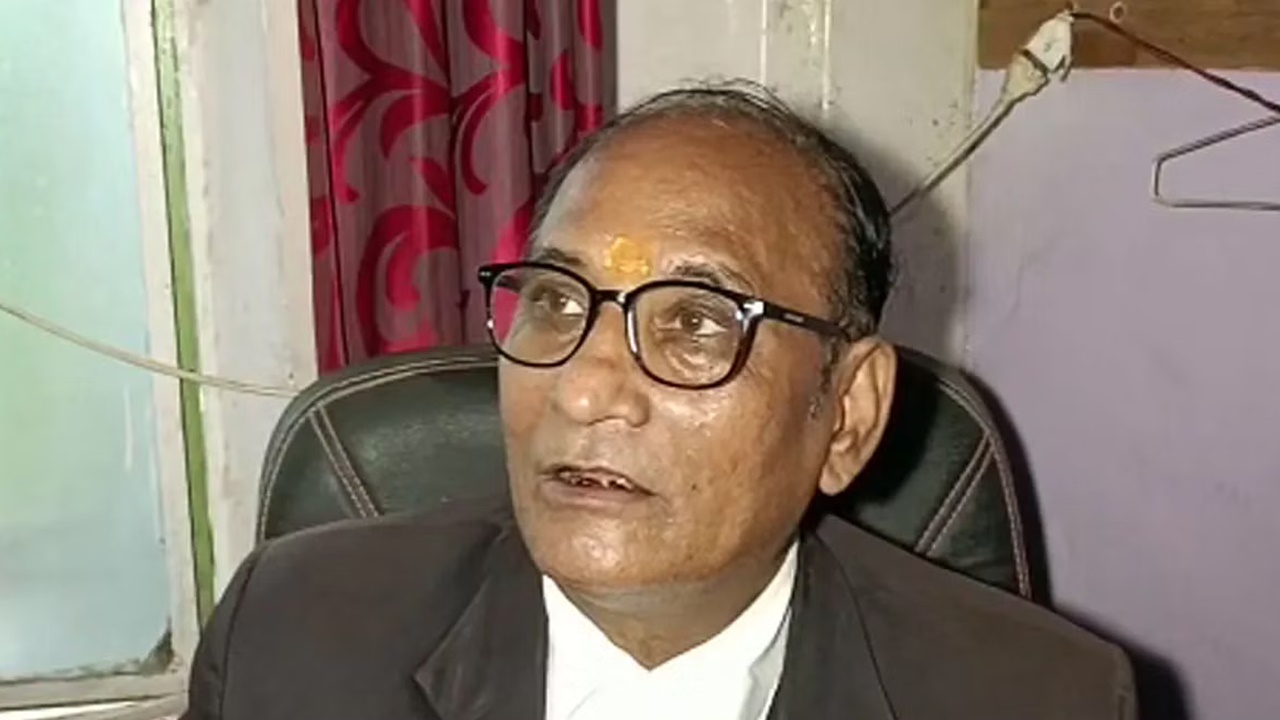 Gyanvapi case: జ్ఞానవాపీ కేసులో ముస్లింల తరపు న్యాయవాది గుండెపోటుతో మృతి