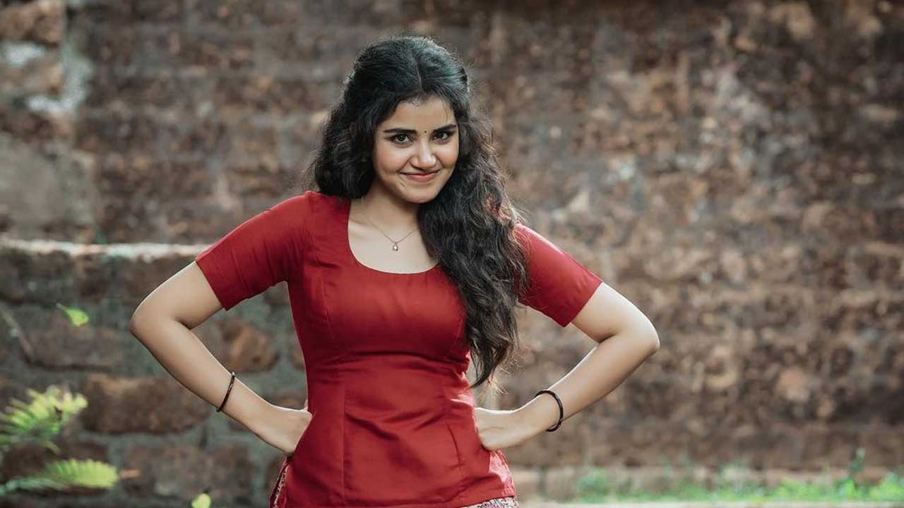 Anupama Parameswaran: షాకింగ్.. ‘కార్తికేయ’ హీరోయిన్ కు కరోనా