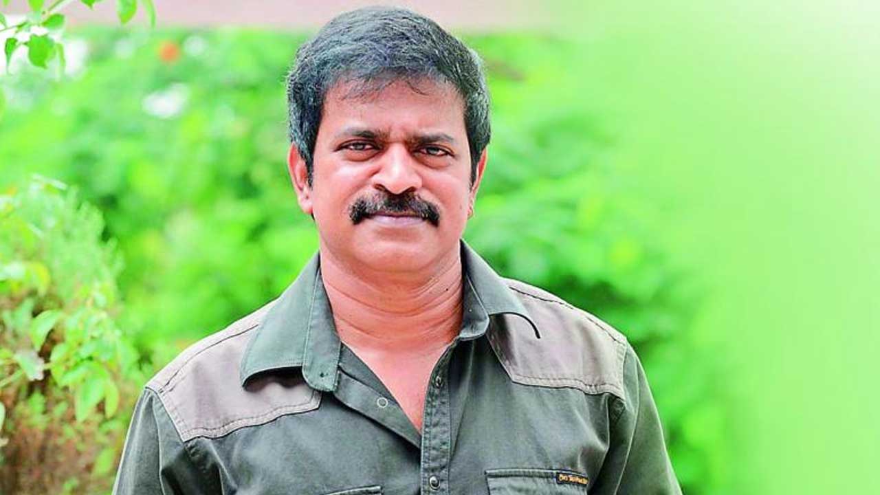Brahmaji: ప్రభుత్వ సంస్థపై విరుచుకుపడిన నటుడు.. క్షమాపణలు చెప్పరా..?