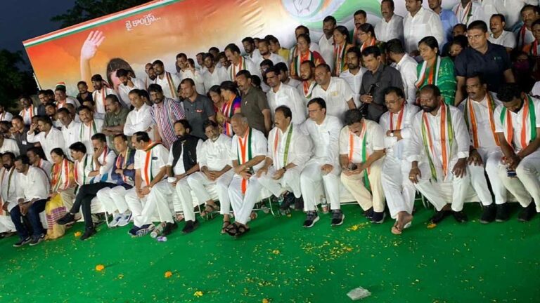 Revanth Reddy : కాంట్రాక్టుల కోసమే పార్టీలు అంటే… ప్రజాస్వామ్యం బతకదు