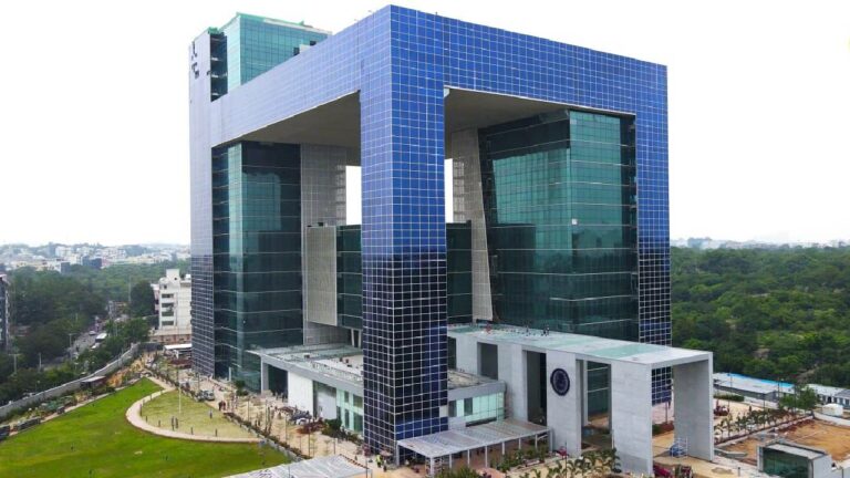 Command Control Centre: రేపే కమాండ్ కంట్రోల్ సెంటర్ ప్రారంభం.. నగరంలో ట్రాఫిక్ ఆంక్షలు