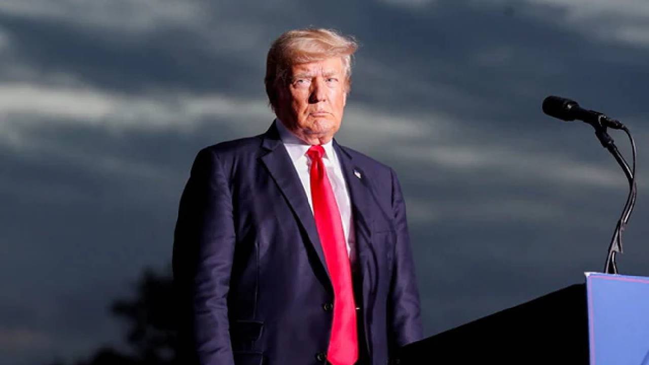 Donald Trump: డొనాల్డ్ ట్రంప్ ఇంటి నుంచి 11 సెట్ల రహస్య పత్రాలు స్వాధీనం