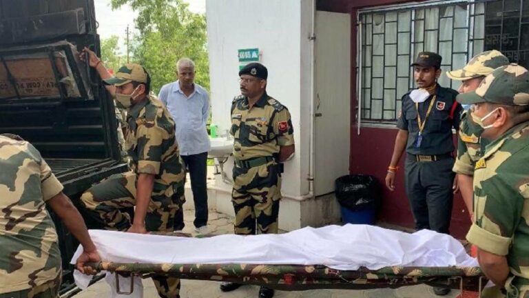 Soldier Killed: ఇండియా-బంగ్లాదేశ్ సరిహద్దుల్లో ఉగ్రదాడి.. జవాన్ వీరమరణం
