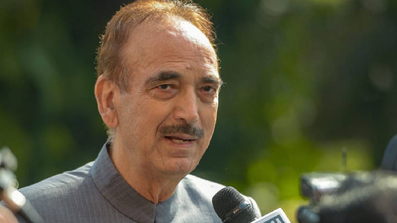 Ghulam Nabi Azad: బిగ్ బ్రేకింగ్.. కాంగ్రెస్ పార్టీకి రాజీనామా చేసిన గులాంనబీ ఆజాద్