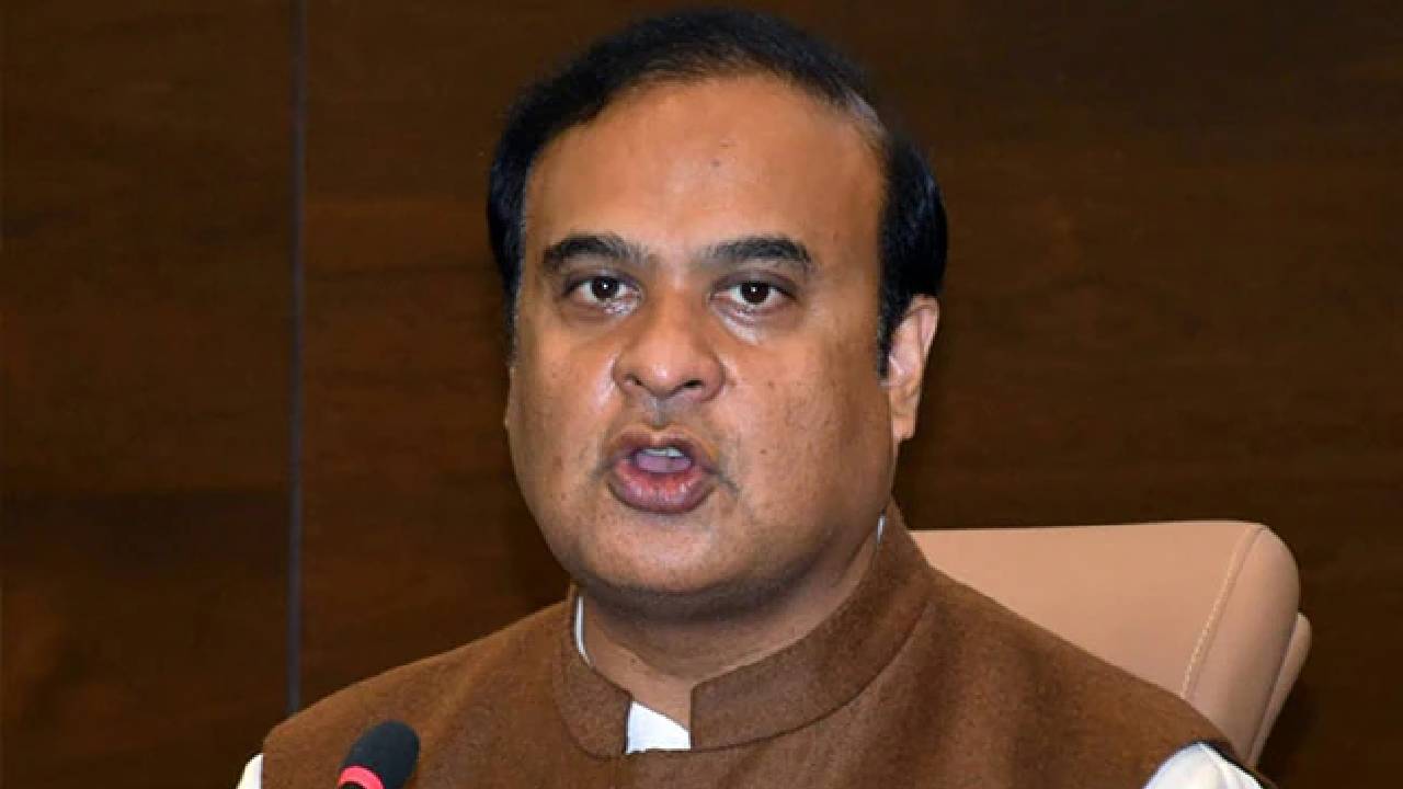 Himanta Biswa Sarma:  800 ప్రభుత్వ మదర్సాల రద్దు.. టెర్రరిస్టులకు అడ్డాగా అస్సాం