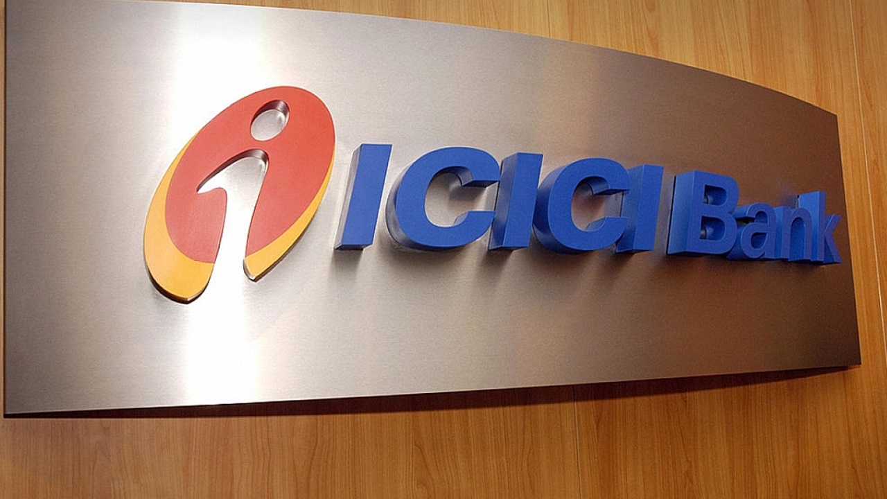 ICICI: వినియోగదారులకు న్యూస్ చెప్పిన ఐసీఐసీఐ బ్యాంక్.. ఇక నుంచి భారీగా వడ్డీ రేట్లు