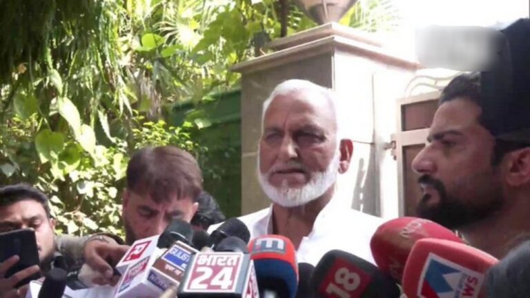 Congress: కాంగ్రెస్‌కు మరో షాక్.. ఆజాద్‌కు మద్దతుగా 5గురు నేతలు రాజీనామా