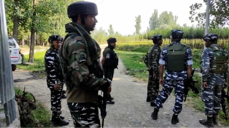 Jammu Kashmir: కాశ్మీర్ లోయలో ఎన్ కౌంటర్.. ఇద్దరు లష్కరే ఉగ్రవాదుల హతం