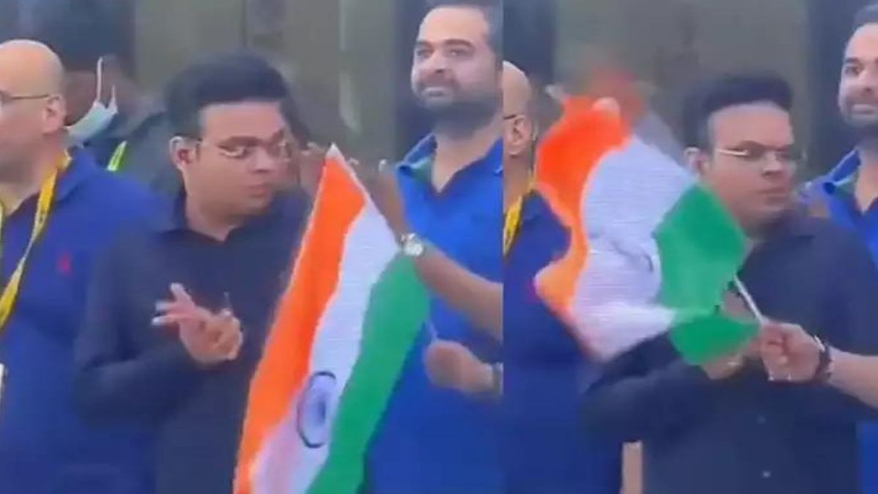 India Vs Pakistan: జాతీయ పతాకాన్ని తీసుకునేందుకు నిరాకరించిన జై షా.. ఫ్యాన్స్ ఫైర్