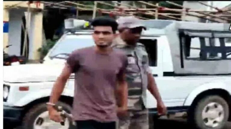 KTR: ఇలాంటి క్రిమినల్స్ కు కఠినశిక్ష పడాలి