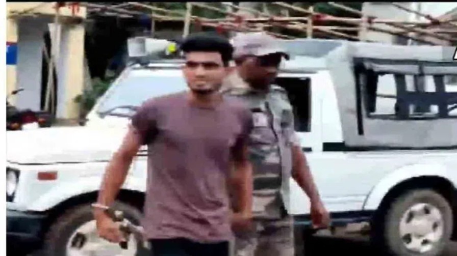 KTR: ఇలాంటి క్రిమినల్స్ కు కఠినశిక్ష పడాలి