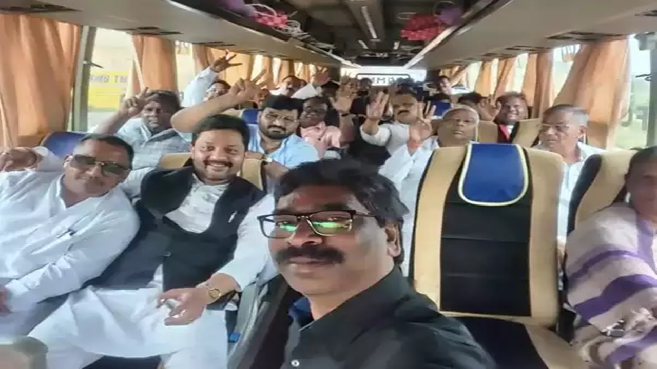 Jharkhand Politics: జార్ఖండ్‌లో తెరపైకి రిసార్ట్ రాజకీయాలు..