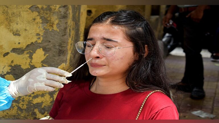 Omicron: ఫోర్త్‌ వేవ్‌ వస్తోందా.. ఢిల్లీలో ఒమిక్రాన్‌ కొత్త వేరియంట్ కలకలం!