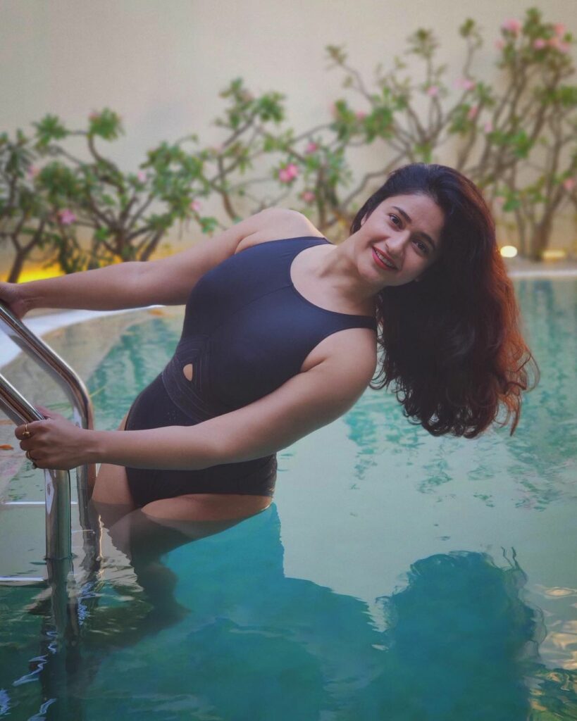 Poonam Bajwa (23)