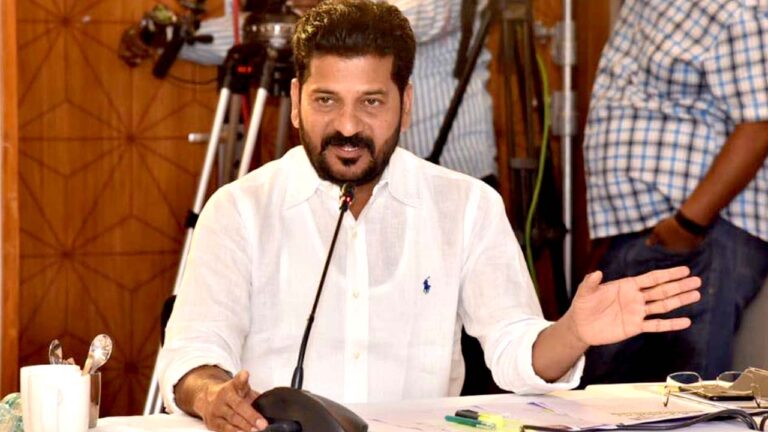 Revanth Reddy: బీజేపీ రూ.5వేల కోట్లు కేటాయిస్తే మునుగోడు సమస్యలు తీరుతాయి