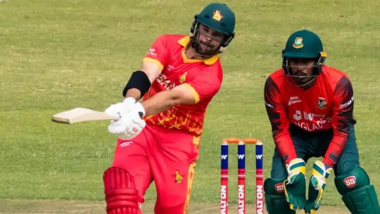 Ryan Burl: ఒకే ఓవర్‌లో 6 6 6 6 4 6.. అదరగొట్టిన జింబాబ్వే క్రికెటర్