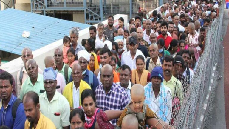 Tirumala Rush: తిరుమలలో భారీగా పెరిగిన భక్తుల రద్దీ.. ఈనెల 21 వరకు బ్రేక్ దర్శనాలు రద్దు