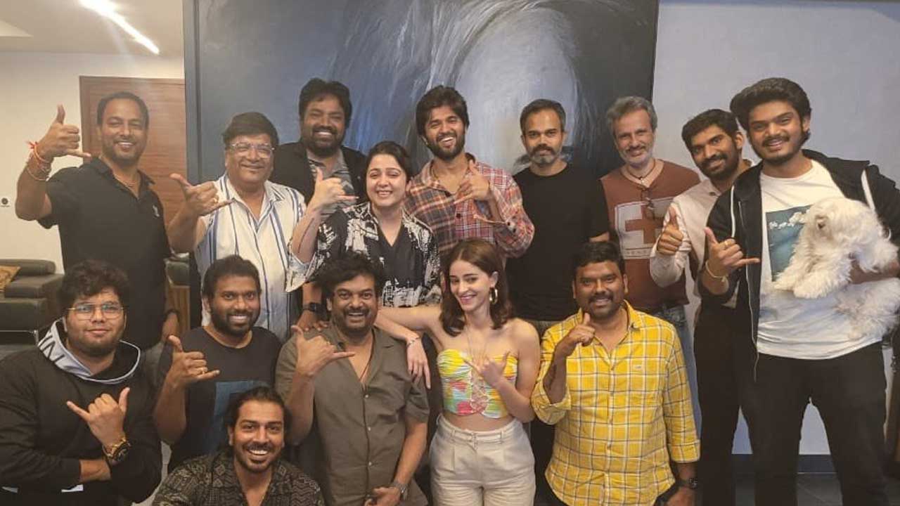 Vijay Devarakonda: ‘కెజిఎఫ్’ డైరెక్టర్ తో విజయ్ సినిమా కన్ఫర్మ్ .. ఇదుగో సాక్ష్యం ..?