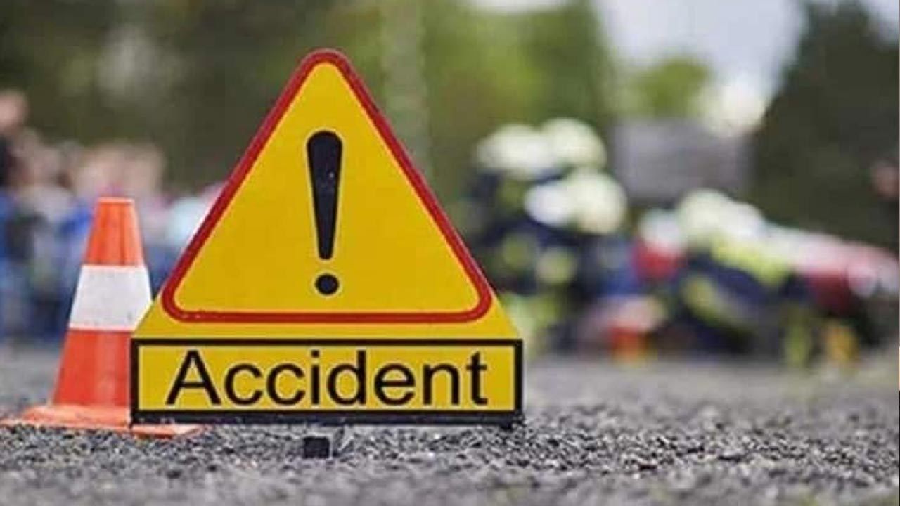 Malakpet Accident : నాకు హెల్మెట్ ఉంది కాబట్టి ప్రాణాలతో బయటపడ్డాను.. కానీ..