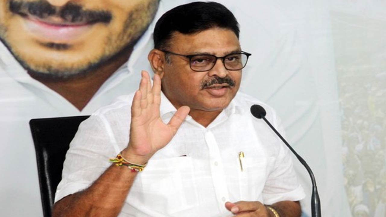 Minister Ambati Rambabu: అన్ని ప్రాజెక్టుల గేట్లు రిపేర్‌లోనే.. ఇది వాస్తవం..