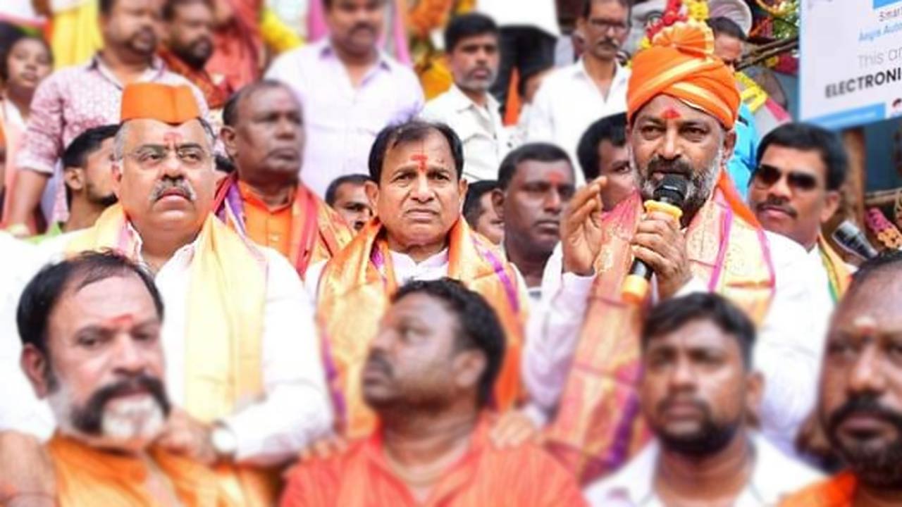 Bandi Sanjay: గణేష్ ఉత్సవాలను అడ్డుకుంటే ప్రగతి భవన్‌లోనే నిమజ్జనం..!