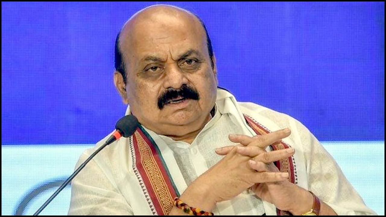 CM Basavaraj Bommai: తెలంగాణ ప్రభుత్వంపై సీరియస్.. నాశనం అవుతాయంటూ వార్నింగ్