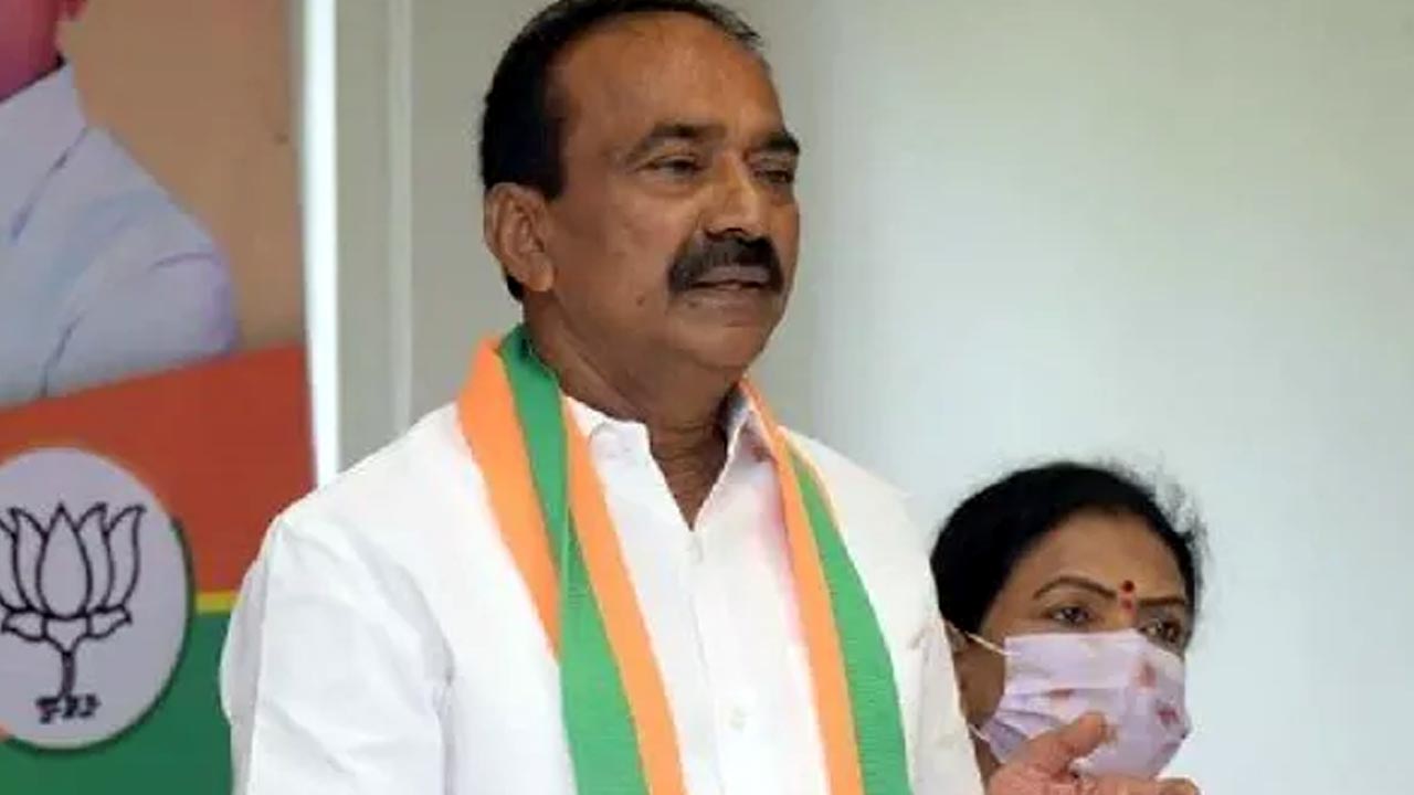 Etela Rajender : ధరణి పోర్టల్‌పై శ్వేతపత్రం విడుదల చేయాలి