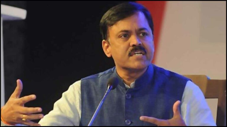 GVL Narasimha Rao: వైసీపీకి విశాఖ కంటే.. భూముల కబ్జా మీదే ప్రేమ ఎక్కువ