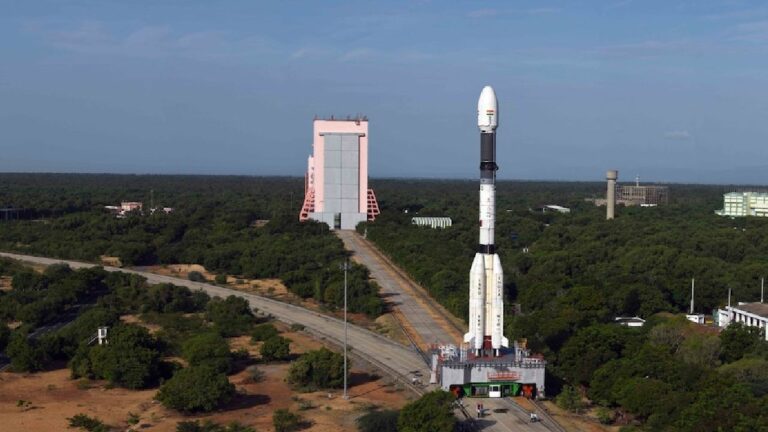 Gaganyaan: ఇండియా మొదటి మానవ అంతరిక్ష యాత్ర అప్పుడే..