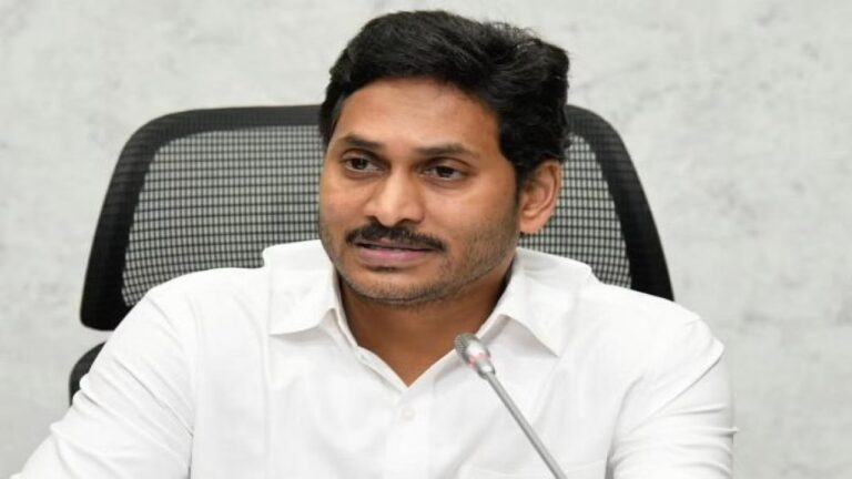 Cm Jagan: రూ.1000 కోట్ల రుణం కోసం ఏపీ సర్కార్ ప్రయత్నాలు