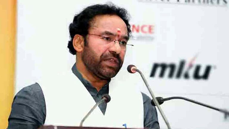 Kishan Reddy : కేసిఆర్ కుటుంబ సభ్యులు ఉత్తర కుమార ప్రగల్భాలు పలుకుతున్నారు