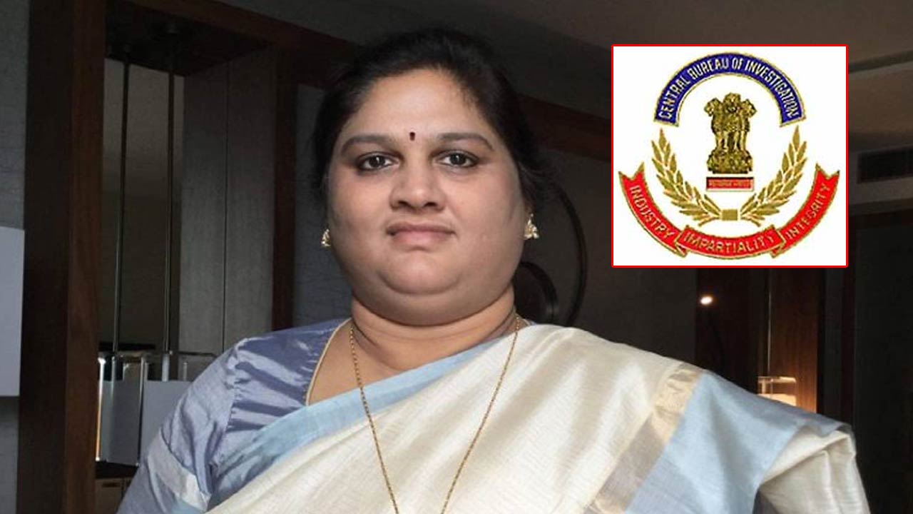 Kothapalli Geetha Arreste: మాజీ ఎంపీ కొత్తపల్లి గీత అరెస్ట్.. కారణం ఇదే..?