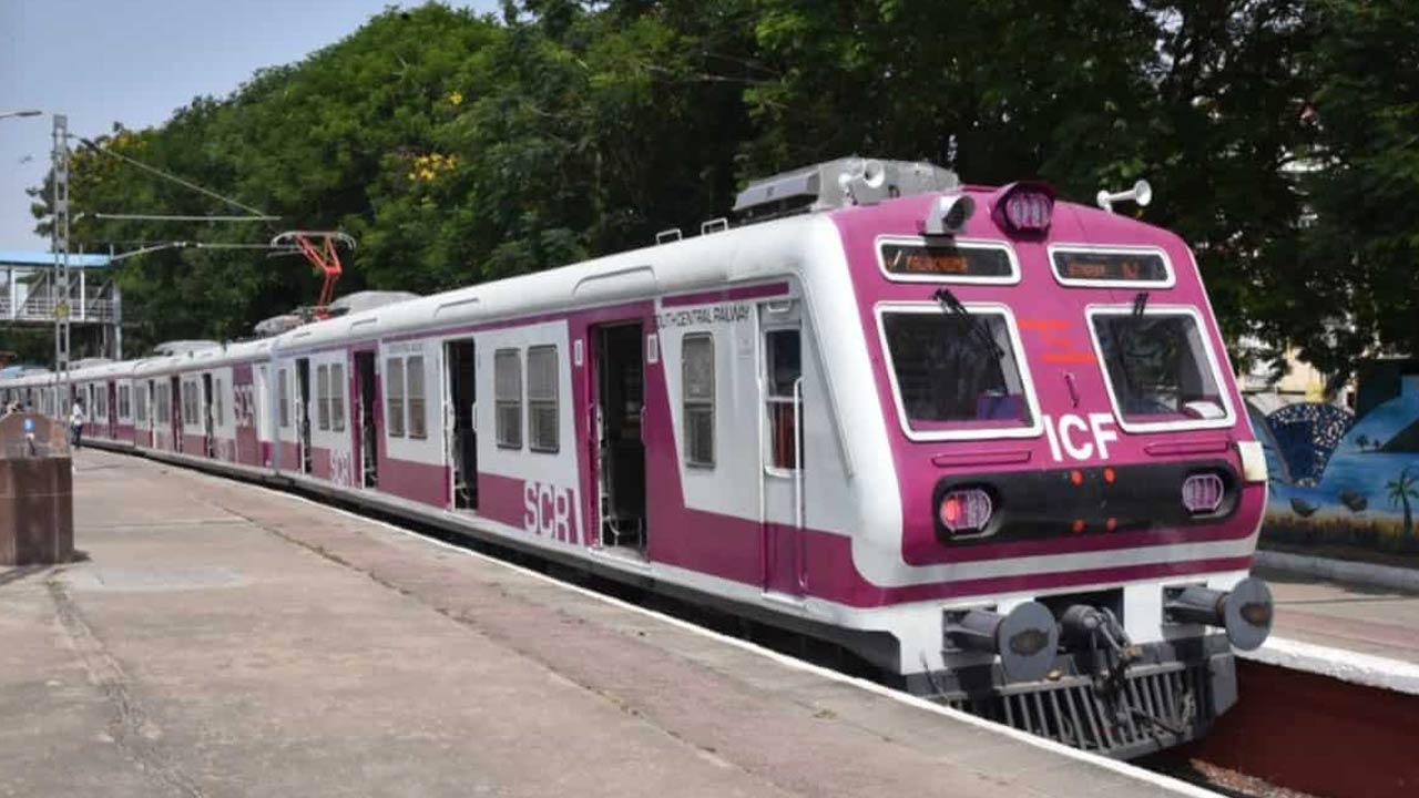 Hyderabad: ఎంఎంటీఎస్‌కు తప్పిన పెను ప్రమాదం..