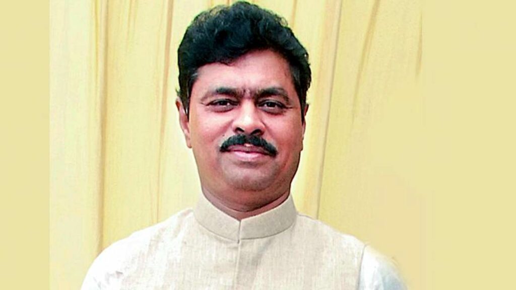 Mp Cm Ramesh