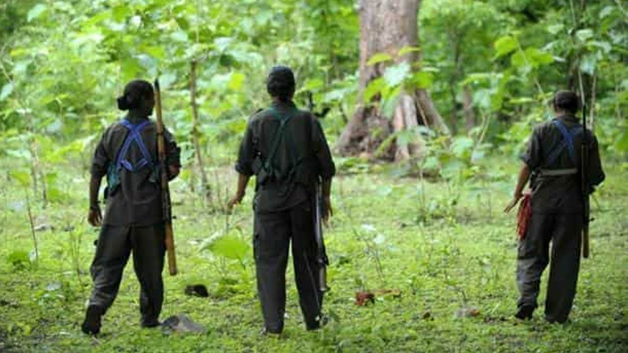 Maoist Rajitha : మావోయిస్టు కీలక నేతపై లైంగిక వేధింపుల కేసు