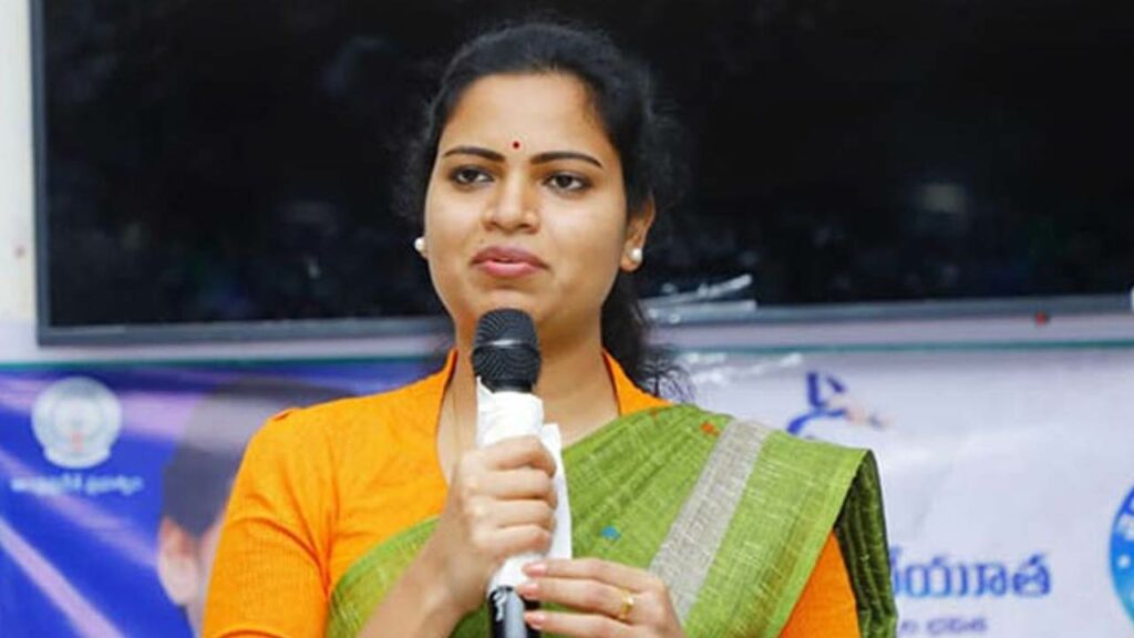 Minister Vidadala Rajini