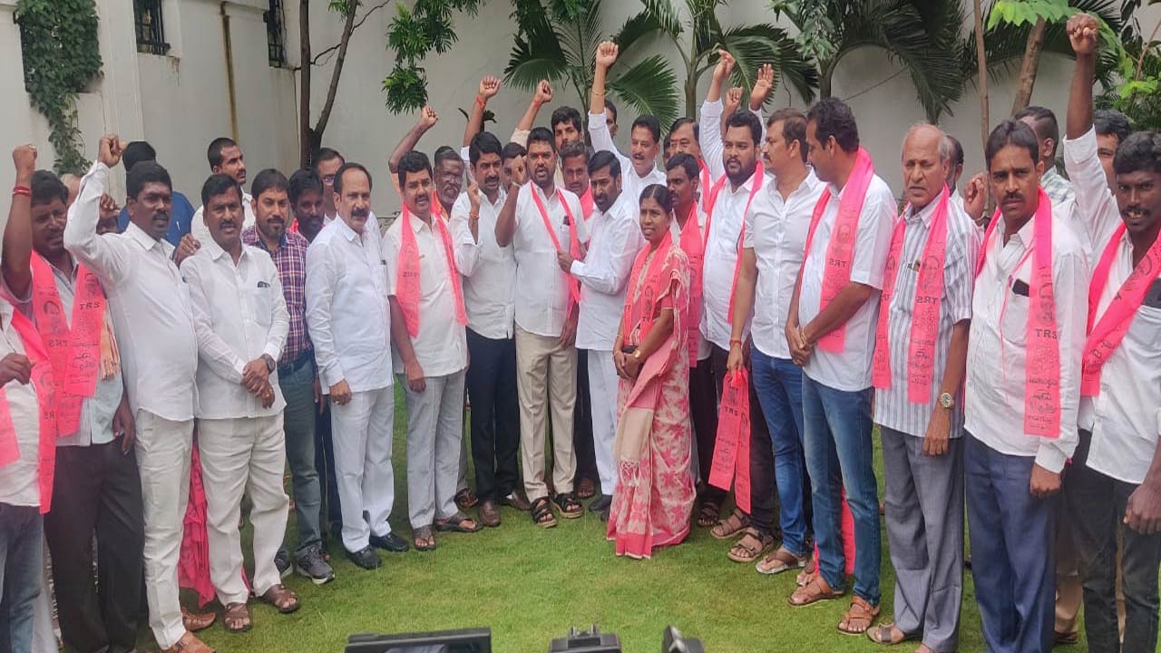 Munugode Bypoll: మునుగోడులో బీజేపీకి బిగ్ షాక్..!
